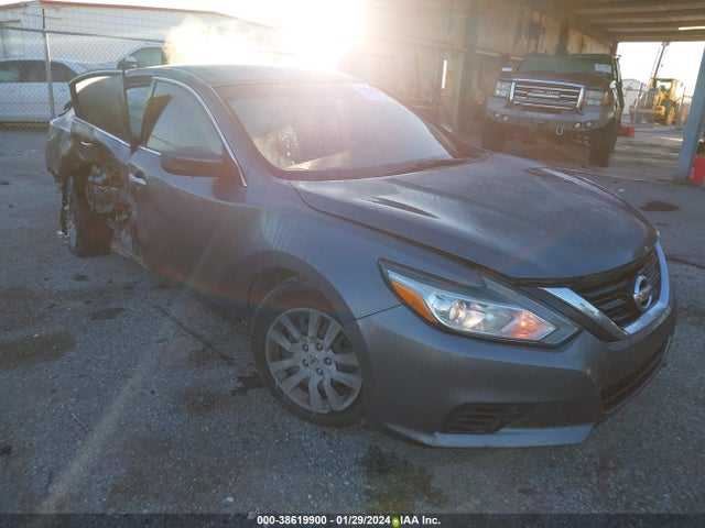 Nissan Altima 2.5 S 2018 1N4AL3AP0JC223640 головне зображення