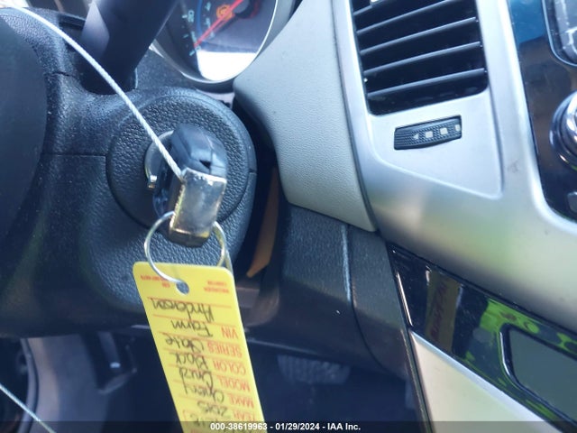 Chevrolet Cruze Ls Auto 2015 1G1PA5SH3F7126728 Image 11