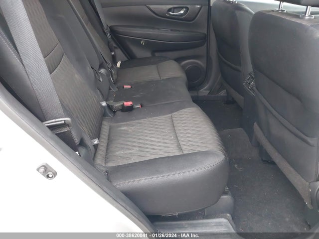 2017 NISSAN ROGUE SV VIN: 5N1AT2MVXHC843741