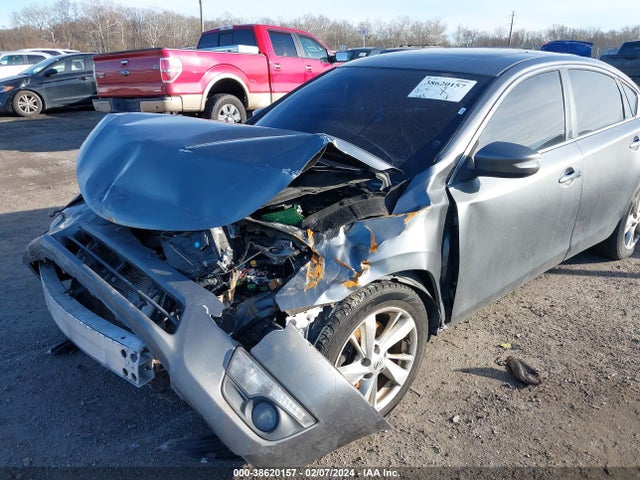2014 NISSAN ALTIMA 2.5 SV VIN: 1N4AL3AP1EC181856