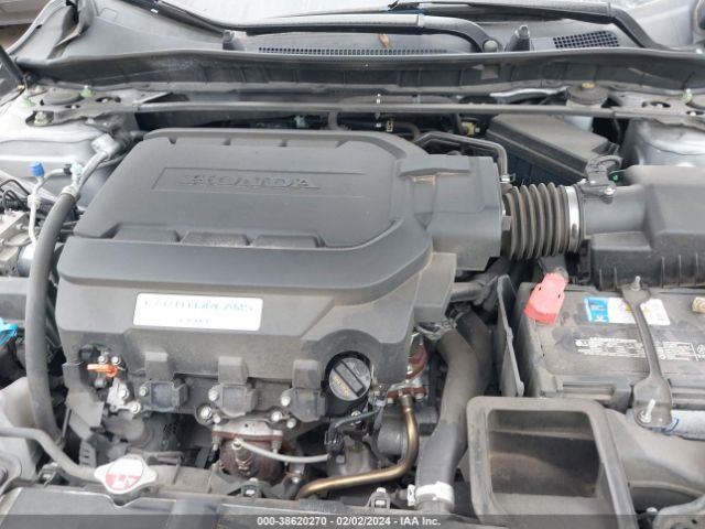 1HGCR3F92HA013530 Honda Accord Touring V6
