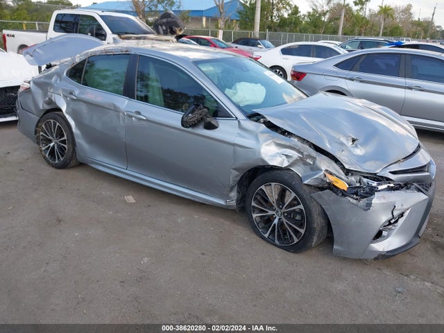2019 4T1B11HK1KU221809 main image