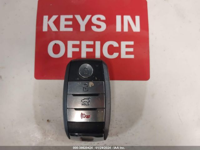 5XYPKDA55HG244226 KIA Sorento 3.3l Sxl
