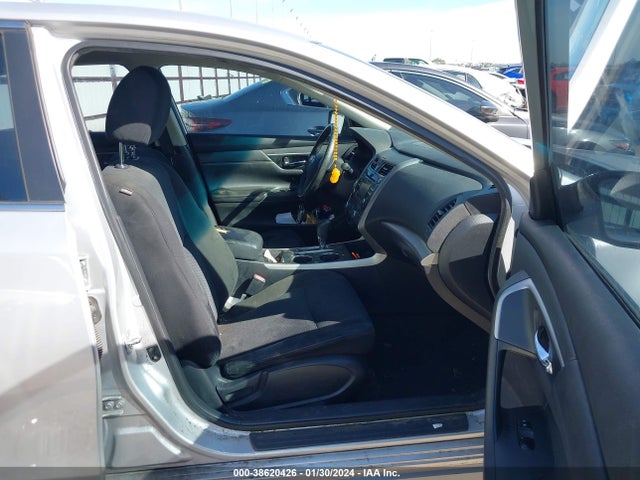 2015 NISSAN ALTIMA 2.5 SV VIN: 1N4AL3AP5FC579475
