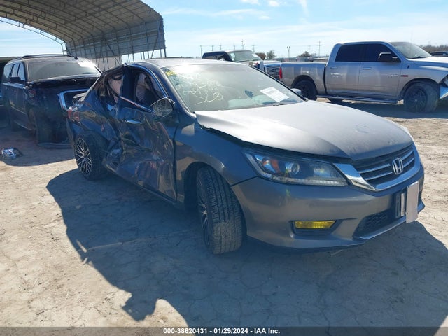 2013 HONDA ACCORD EX VIN: 1HGCR2F74DA084814
