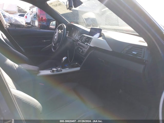 BMW 335i 2014 WBA3A9C55EF479569 Image 5