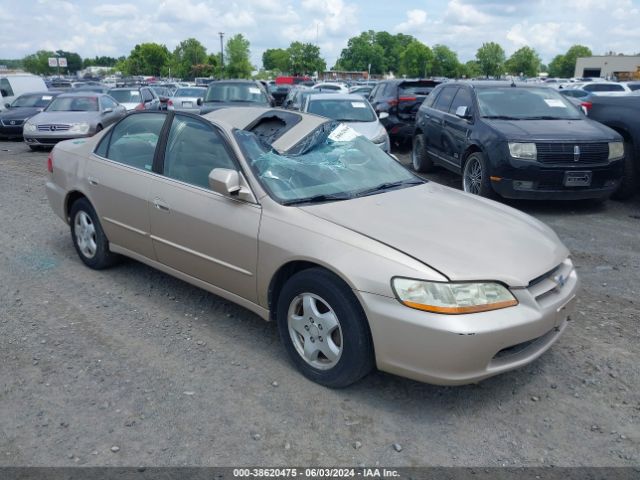 Auction sale of the 2000 Honda Accord 3.0 Ex, vin: 1HGCG1652YA087537, lot number: 38620475
