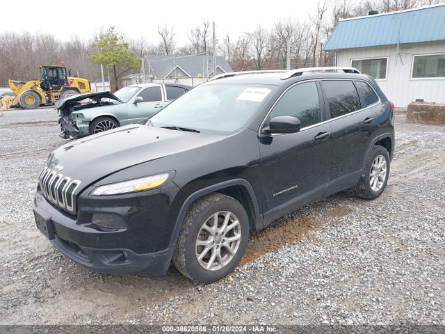 1C4PJLCB7HW607404 Jeep Cherokee Latitude Fwd