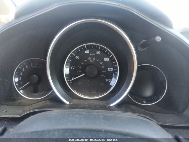 Honda FIT LX 2015 3HGGK5H5XFM786743 Image 15