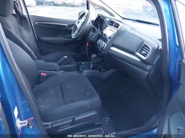Honda FIT LX 2015 3HGGK5H5XFM786743 Image 5