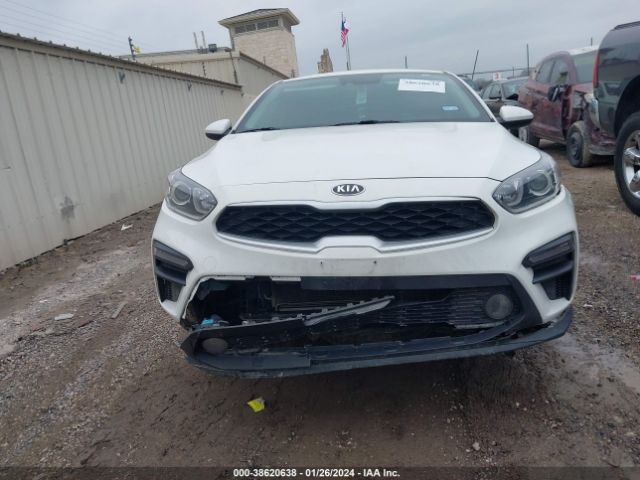 3KPF24AD9ME289552 KIA FORTE FE