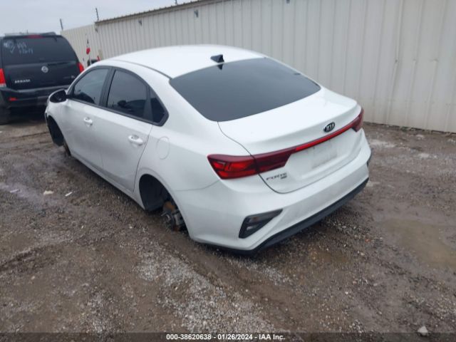 3KPF24AD9ME289552 KIA FORTE FE