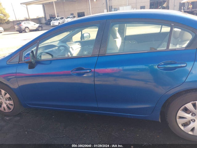 2012 HONDA CIVIC LX VIN: 19XFB2F57CE350059