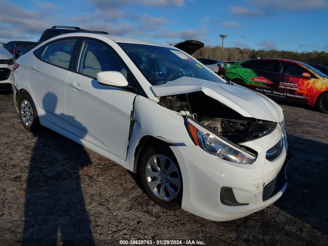 Hyundai ACCENT GLS 2015 KMHCT4AE0FU903591 Image 1