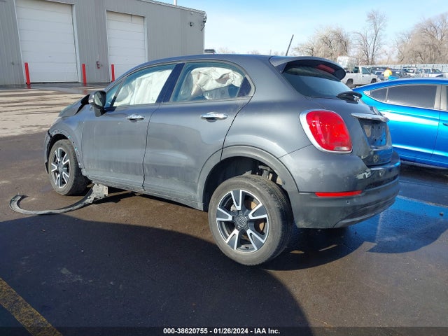 2018 FIAT 500X ZFBCFYAB7JP639482 Photo 2