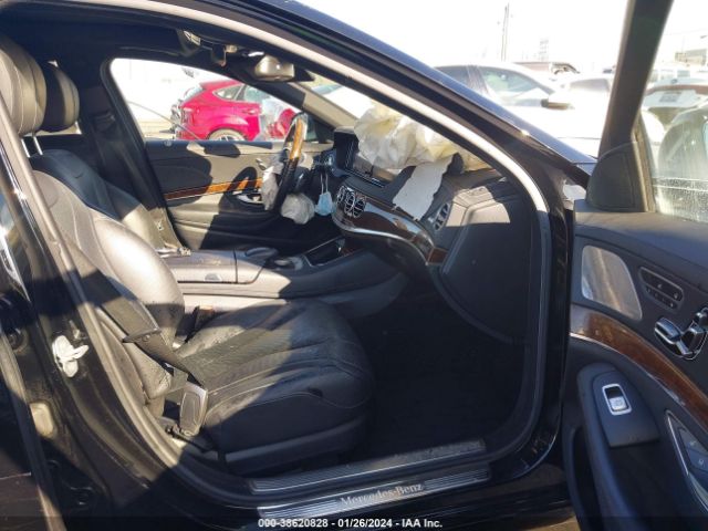 WDDUG8CB8EA033666 Mercedes-Benz S 550