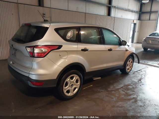 Ford ESCAPE S 2018 1FMCU0F72JUD25857 Image 4