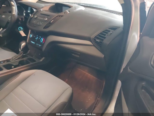 Ford ESCAPE S 2018 1FMCU0F72JUD25857 Image 5