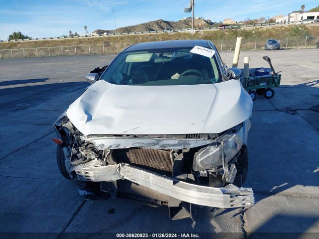 2HGFC2F5XHH568037 Honda Civic Lx
