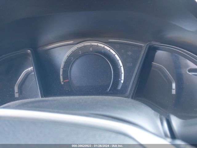 2HGFC2F5XHH568037 Honda Civic Lx