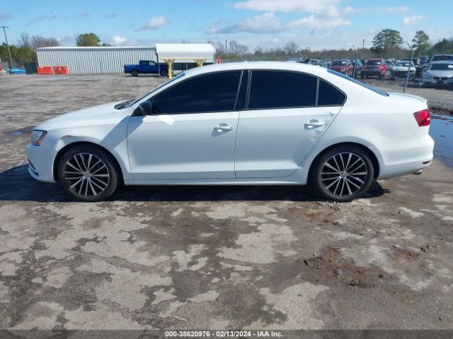 3VWD17AJ9FM326560 Volkswagen Jetta 1.8t Sport