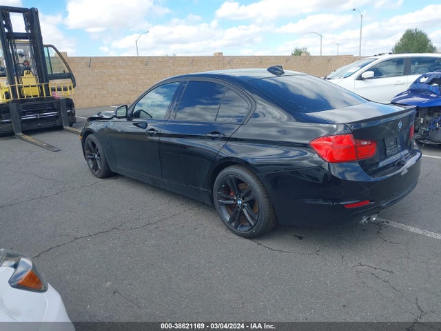 BMW 328I 2014 WBA3C1C51EK112655 Image 3