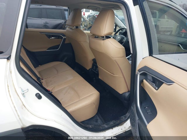 Toyota Rav4 Limited 2019 JTMY1RFV5KD006881 Image 8