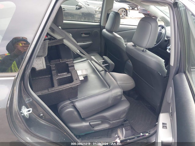 Toyota Prius V Five 2014 JTDZN3EU2E3360964 Image 8