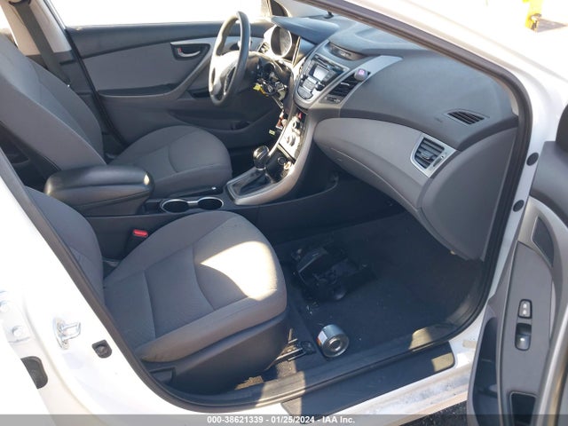Hyundai ELANTRA SE 2016 5NPDH4AEXGH710063 Image 5