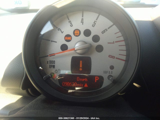2011 MINI COOPER COUNTRYMAN WMWZB3C58BWM01223 Photo 6