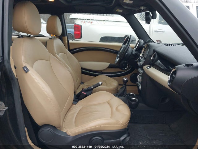 2010 MINI COOPER S WMWMF7C58ATX43695 Photo 4