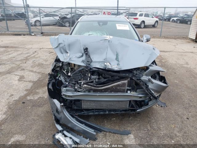 YV140MEKXH1359276 Volvo V60 T5 Premier