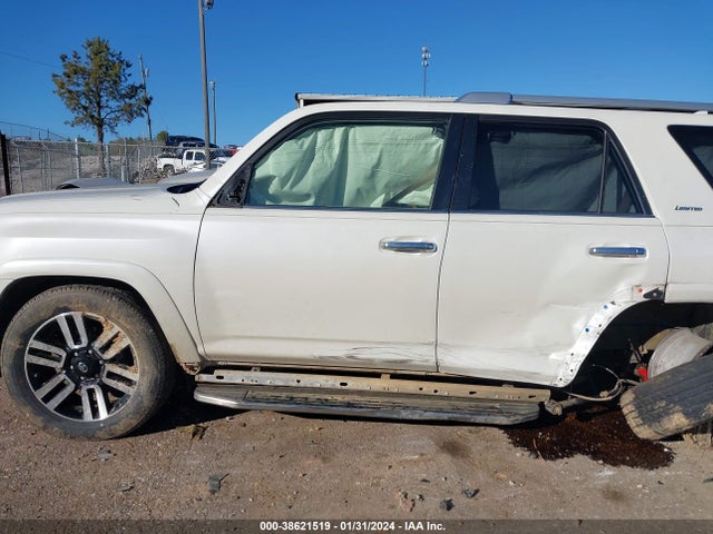 Toyota 4runner Limited 2019 JTEZU5JR6K5199692 Image 14