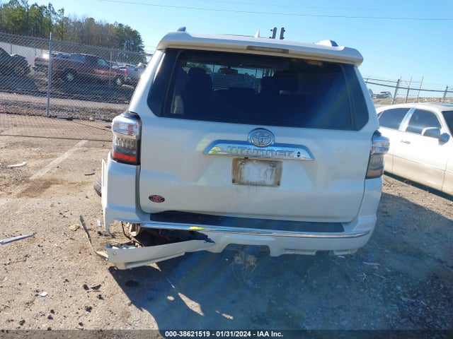 Toyota 4runner Limited 2019 JTEZU5JR6K5199692 Image 16