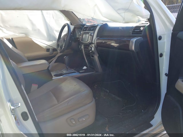 Toyota 4runner Limited 2019 JTEZU5JR6K5199692 Image 5