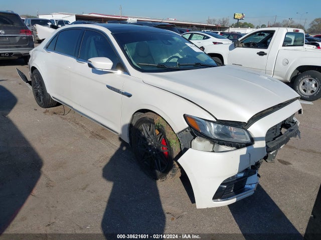 Lincoln Continental Select 2018 1LN6L9SK2J5610227 Image 1
