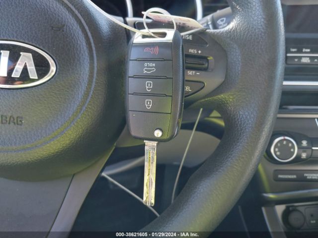 5XXGM4A76FG384038 KIA Optima Lx