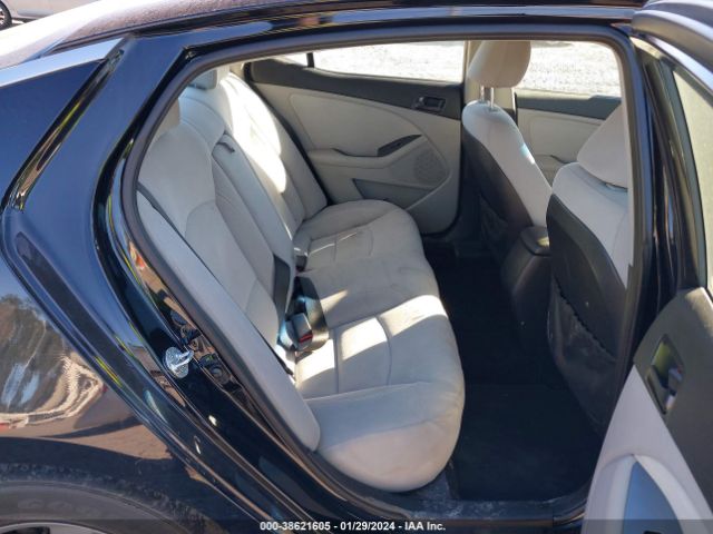 5XXGM4A76FG384038 KIA Optima Lx