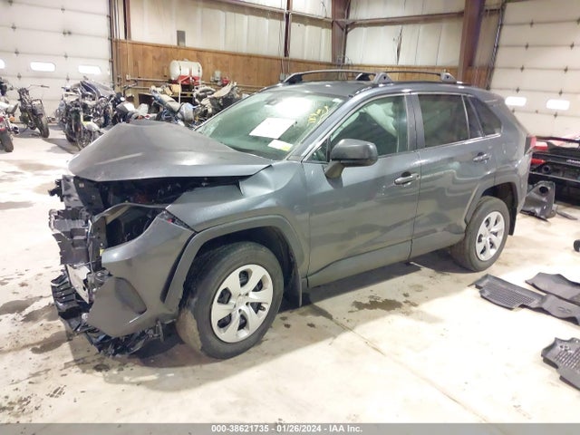 Toyota RAV4 LE 2019 2T3F1RFV2KC032737 Image 2