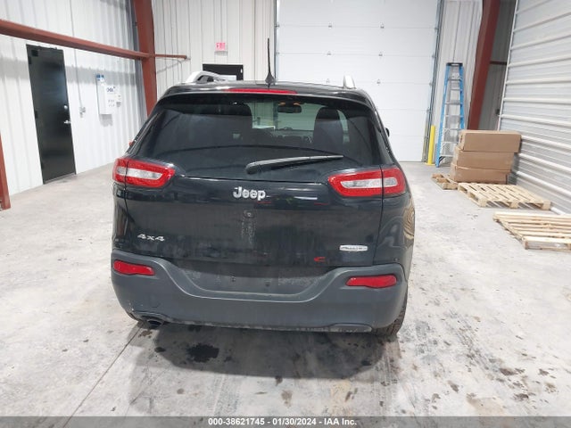 2017 JEEP CHEROKEE LATITUDE 4X4 VIN: 1C4PJMCB3HW575136