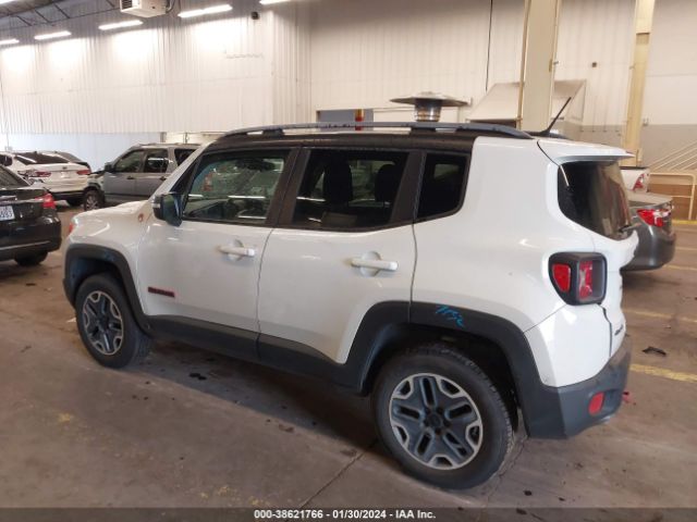 ZACCJBCT4FPB14260 Jeep Renegade Trailhawk