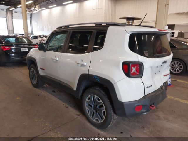 ZACCJBCT4FPB14260 Jeep Renegade Trailhawk