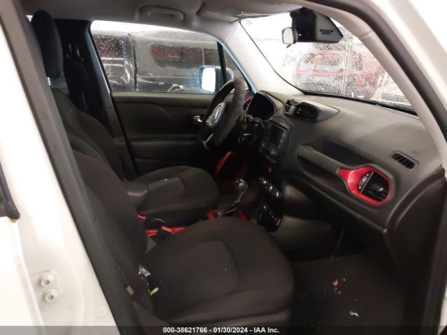 ZACCJBCT4FPB14260 Jeep Renegade Trailhawk