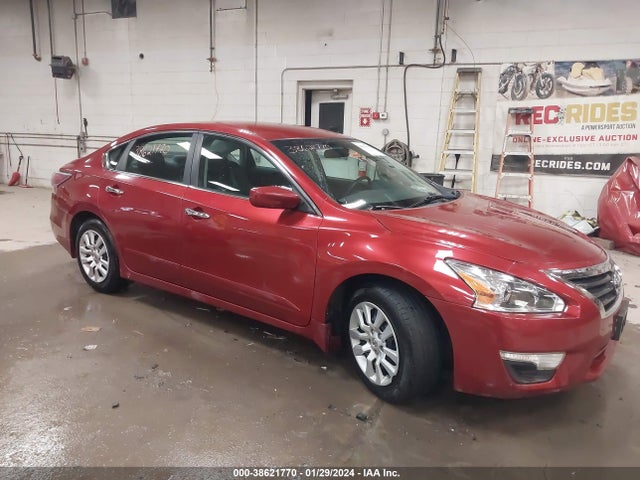 Nissan Altima 2.5 S 2015 1N4AL3AP0FC104459 main image