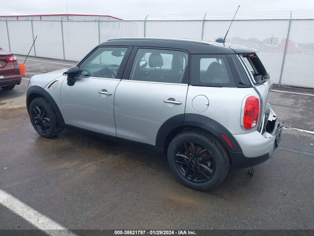 2013 MINI COUNTRYMAN WMWZB3C59DWM31155 Photo 2