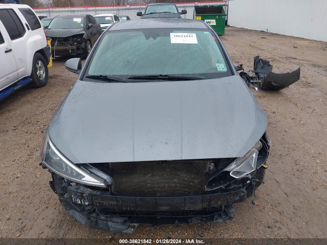 Hyundai ELANTRA SEL 2019 5NPD84LF2KH424187 Image 13