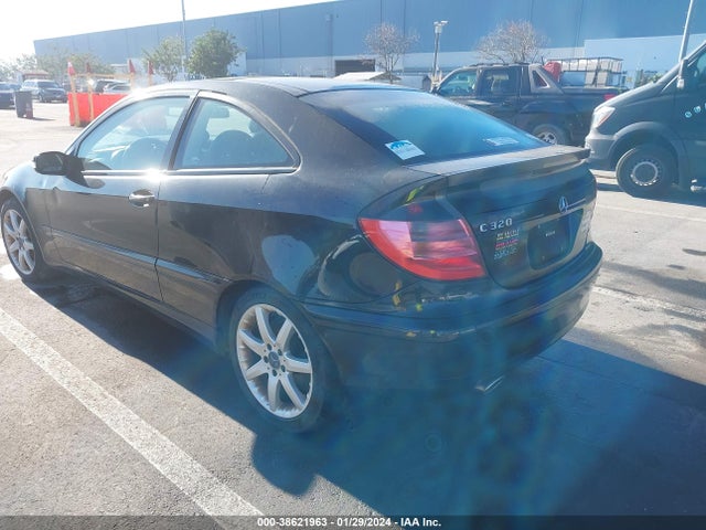 38621963 :رقم المزاد ، WDBRN64J64A640498 vin ، 2004 Mercedes-benz C 320 Sport مزاد بيع