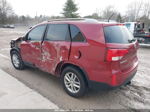 KIA Sorento Lx V6 2015 5XYKT4A77FG577923 Image 3