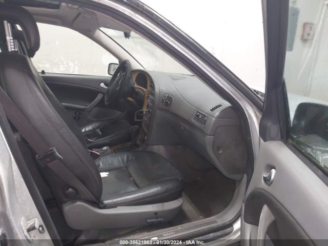 2002 SAAB 9-5 YS3EB49E523015075 Photo 4