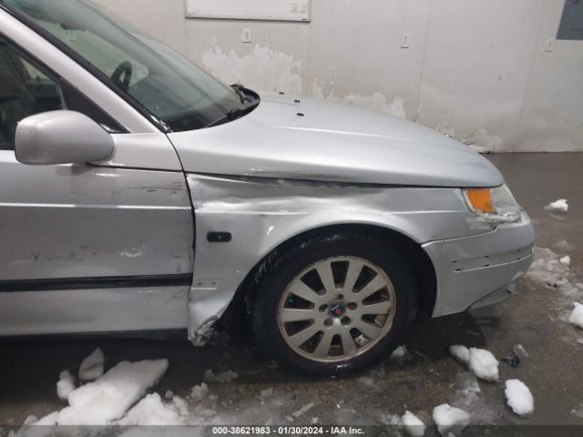 2002 SAAB 9-5 YS3EB49E523015075 Photo 5